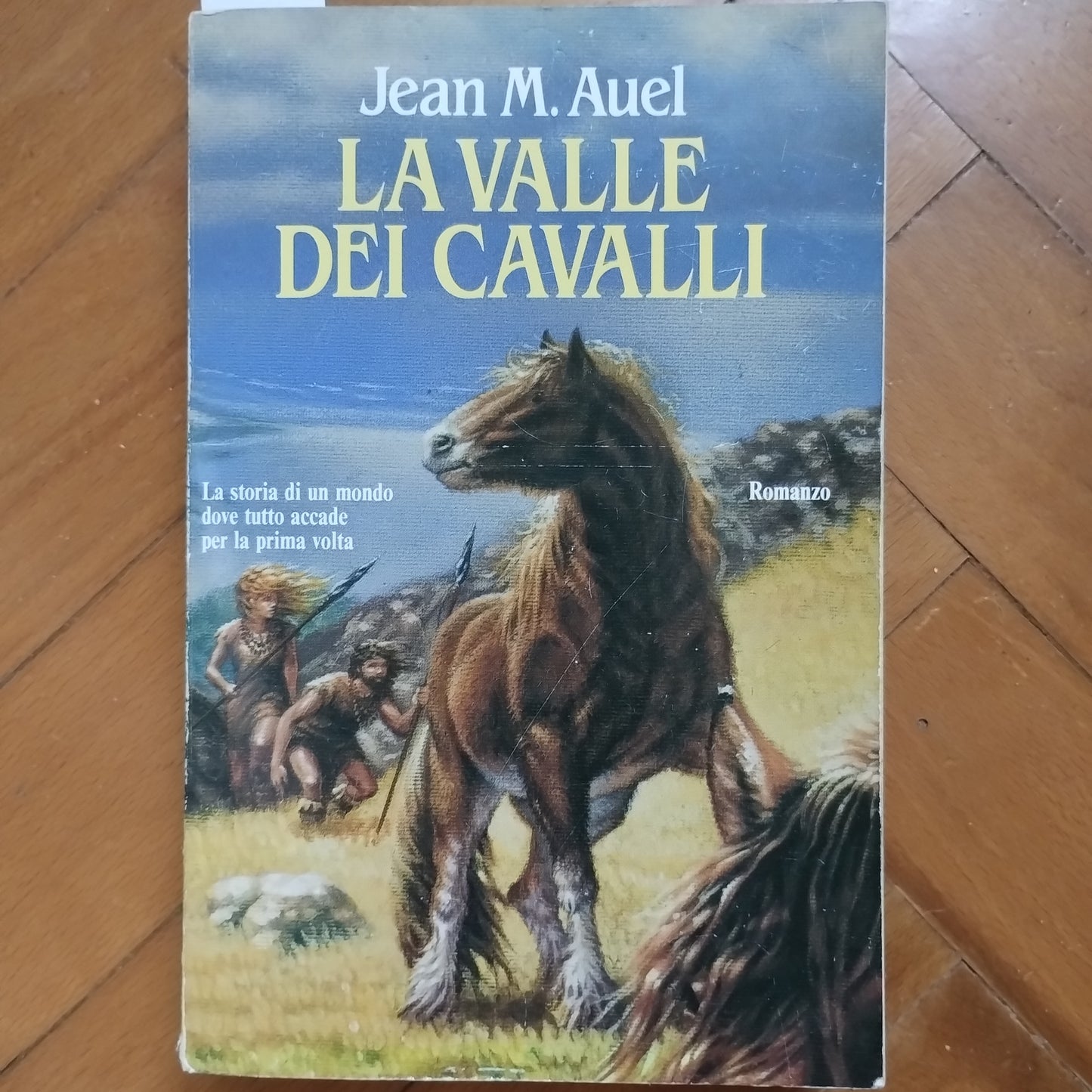 La valle dei cavalli di Jean M. Auel TEA Due ed.