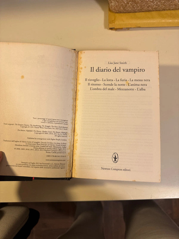 Il diario del vampiro: il risveglio, la lotta, etc.. , 10 romanzi in 1, Newton Compton, usato