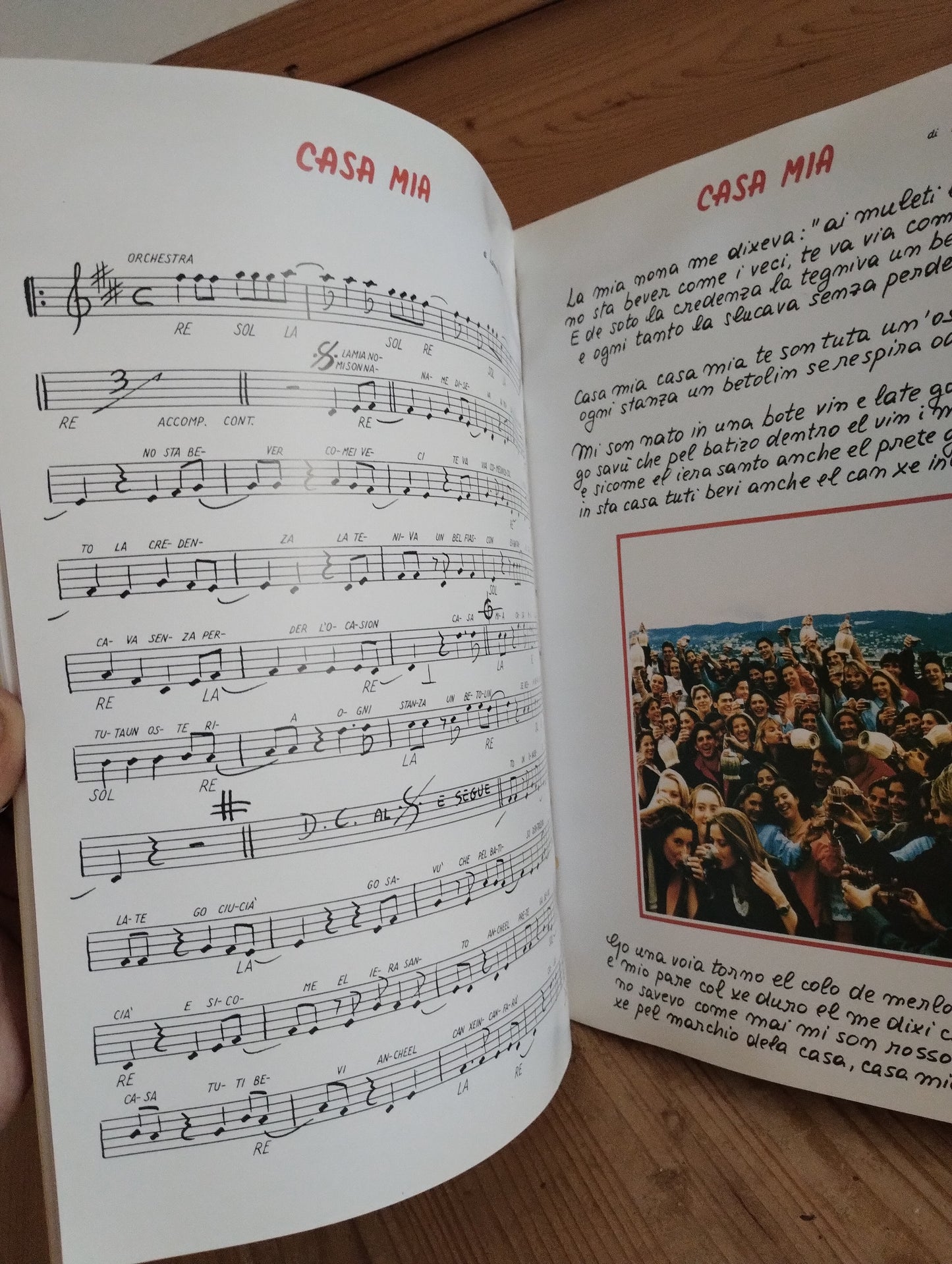 Trieste matta, raccolta di canzoni di Lorenzo Pilat, spartito e album fotografico