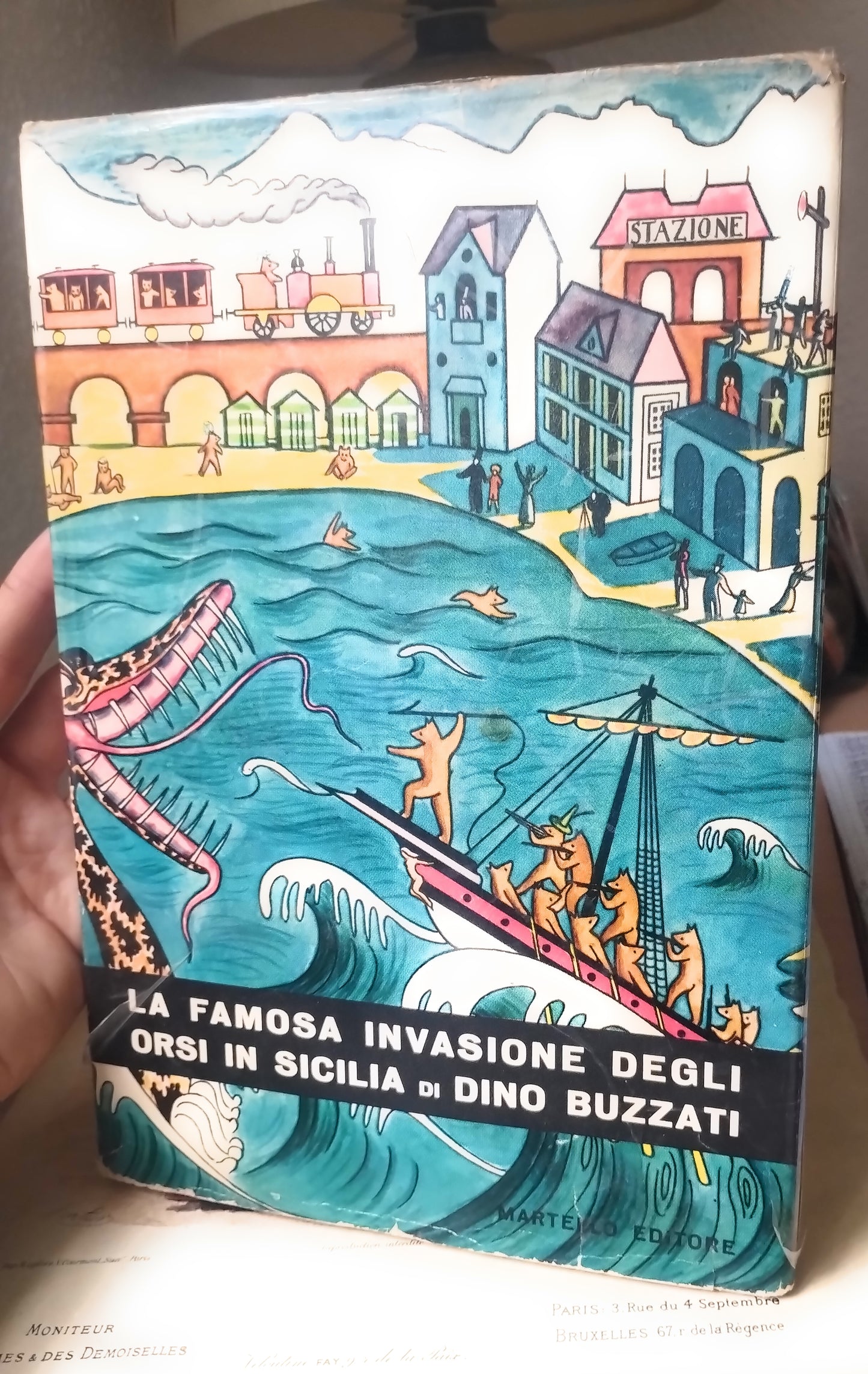 La famosa invasione degli orsi in Sicilia. Di o Buzzati. Martello editore. 1963 discreto