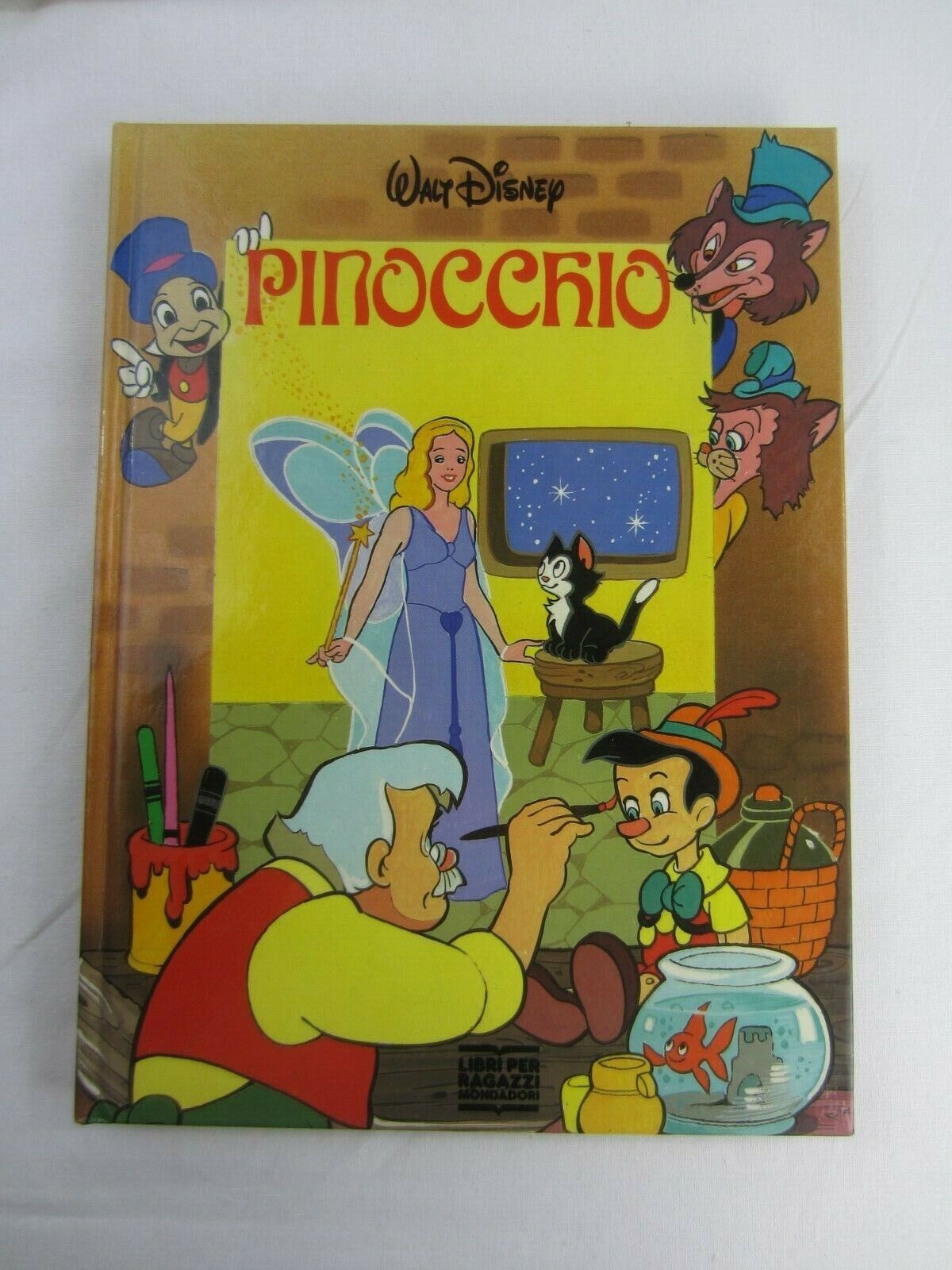 Pinocchio, libri per ragazzi Mondadori. Walt Disney 1988