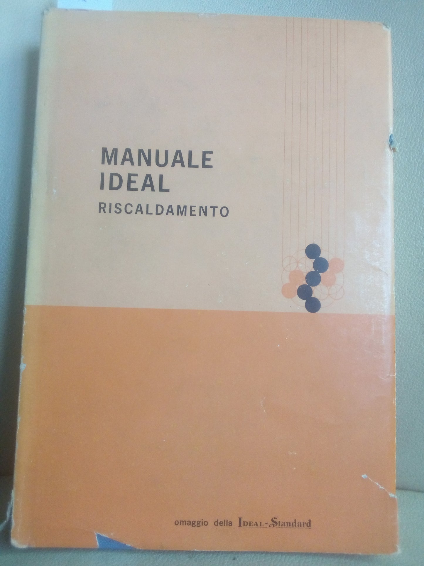 Manuale Ideal riscaldamento. Omaggio della Ideal - Standard 1963