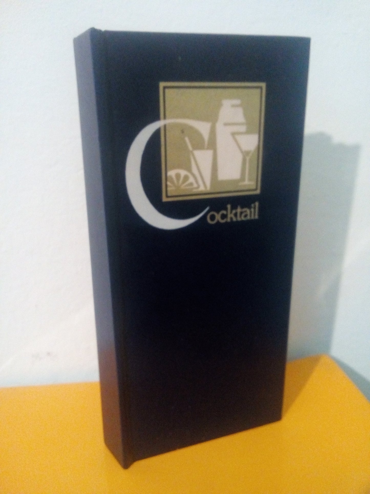 Dizionario dei cocktails. Giorgio Gianoli. Eraclea ed.